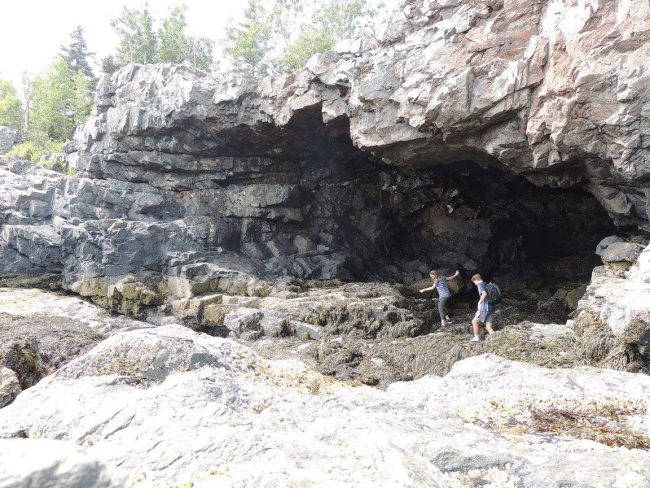 Nature, hiking and beach activity, Anemone Cave, Acadia National Park