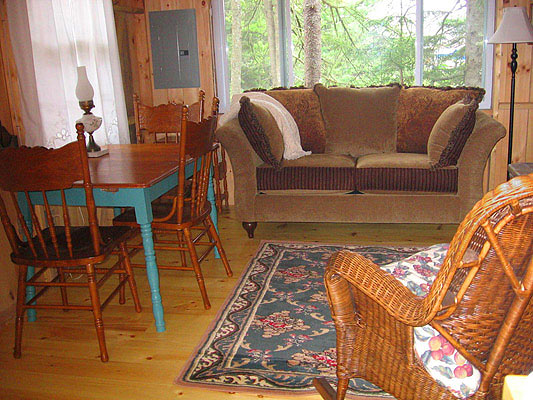 Living/Dining room, Blackberry Cottage