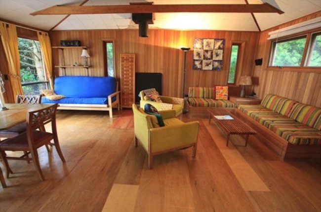 Living and dining area